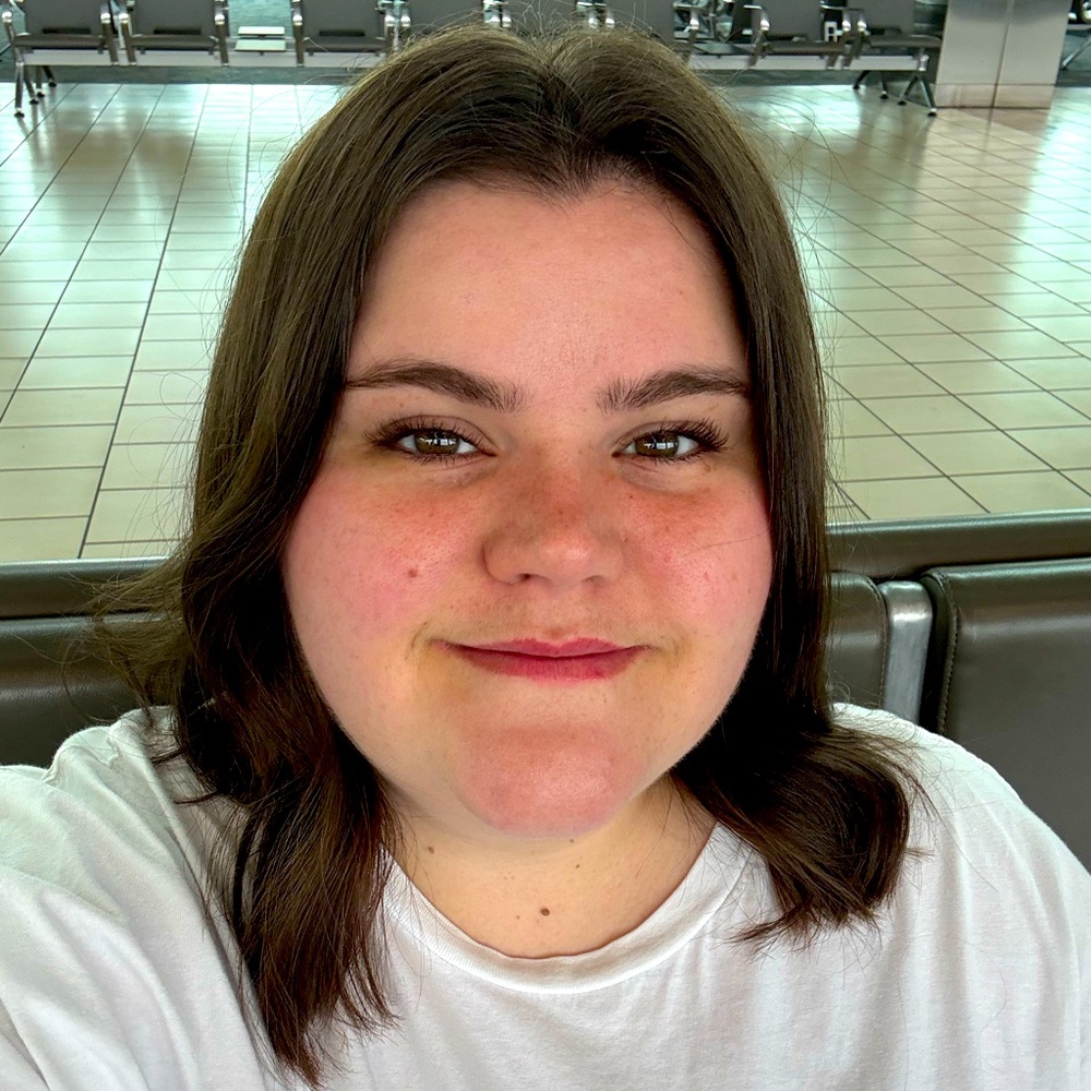 Meet your Posher, Katie